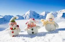 3 bonhommes de neige